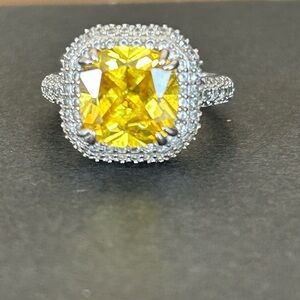 Sterling Silver Citrine and Cubic Zirconia Ring Size 7